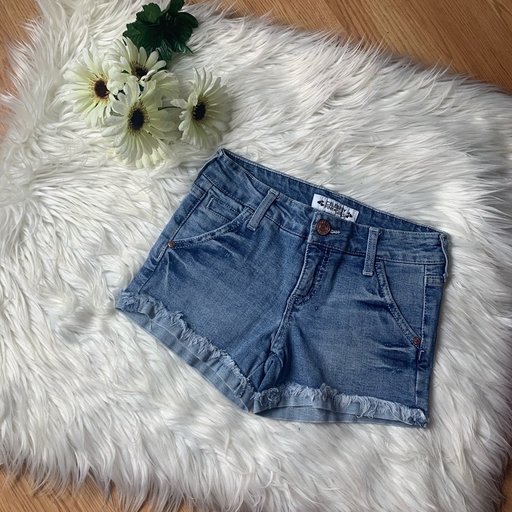 🤍Celebrity Pink Girls Shorts🤍